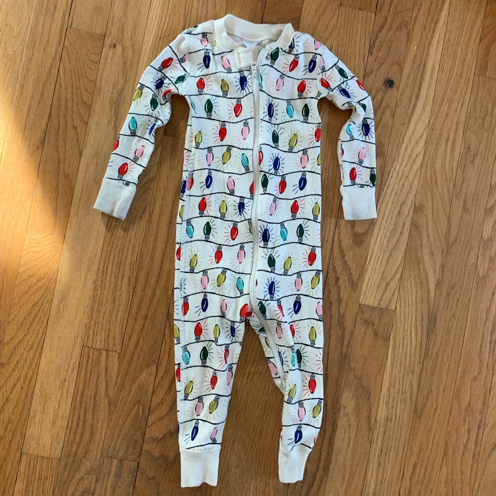 Hanna Anderson *Bright Bulbs* one piece pajama